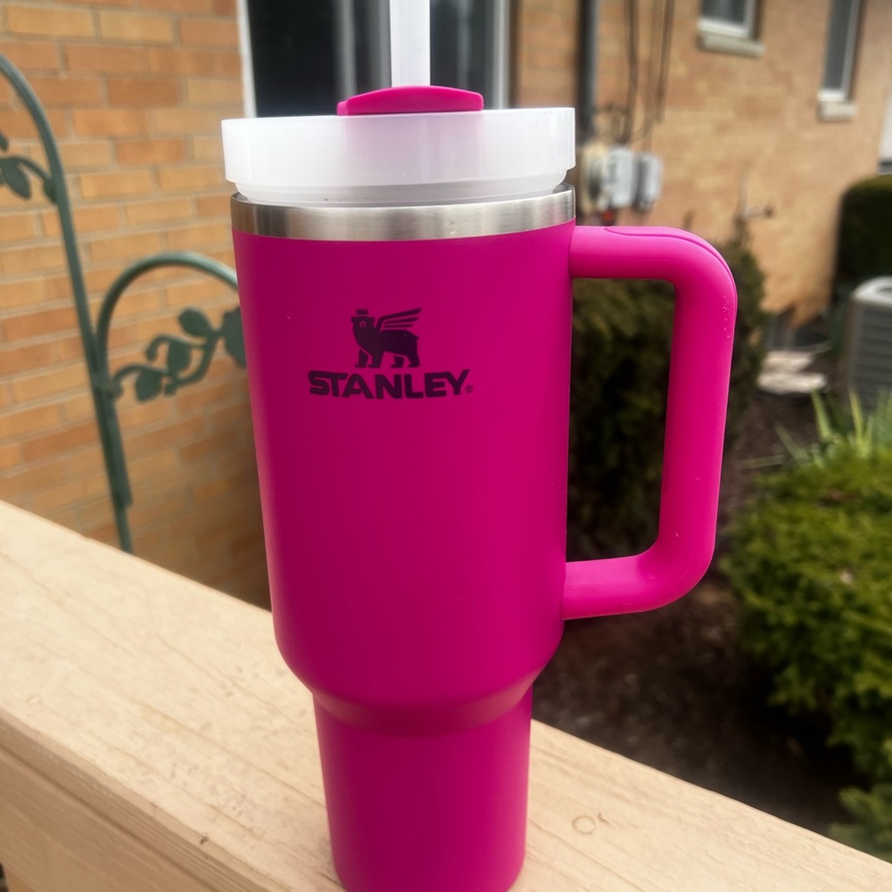 Stanley Pink Insulated 40oz tumbler